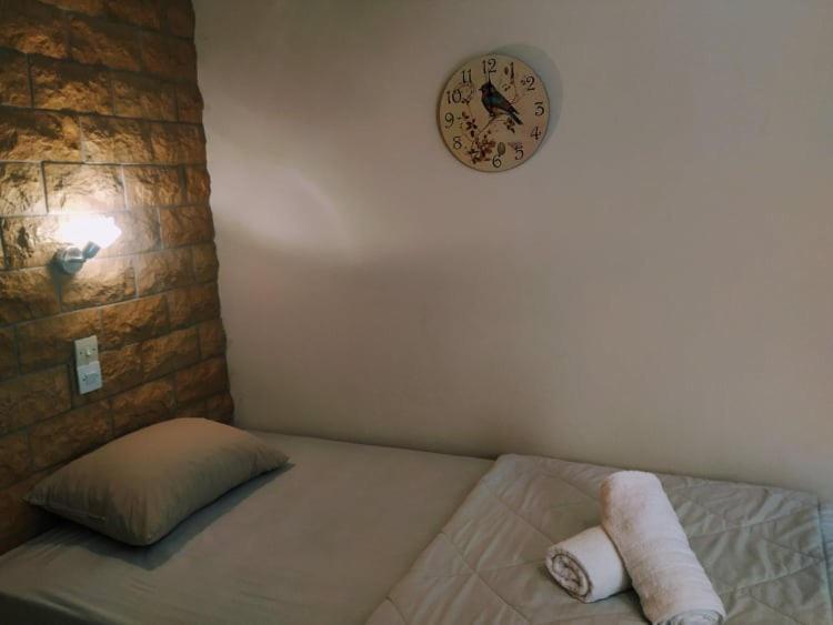 Lions 2 Studios & Apartments, Poros Island. Poros Town Exterior photo